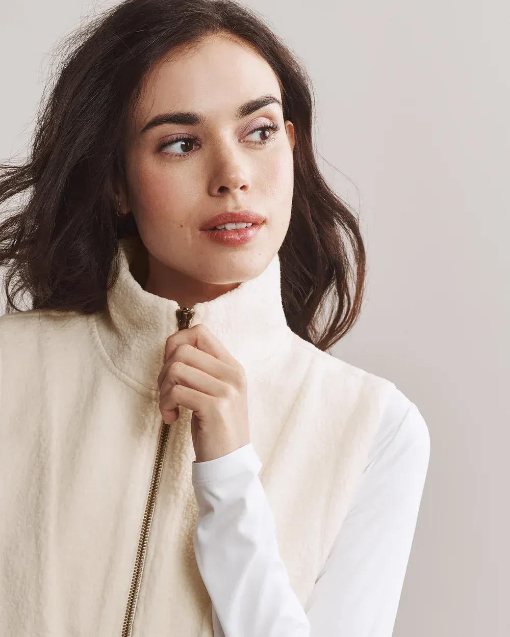 Aloft Fleece Vest Cream 200211 281 103 1000x