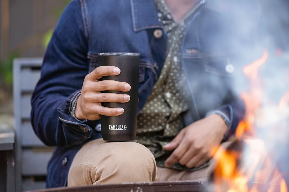 Camelbak tumbler 20oz lifestyle corporate sales by anthem branding