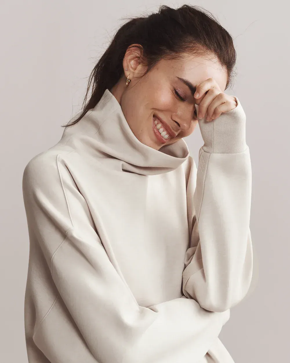 Dream Glow Mock Neck Sand 200181 278 0005 1000x