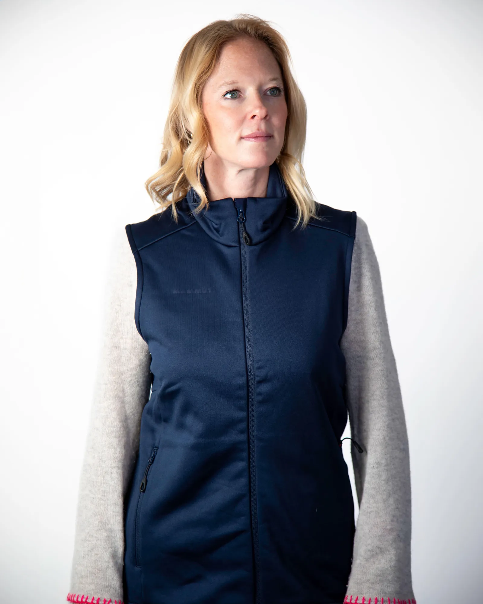 Mammut corporate ML vest women navy blue anthem branding 3