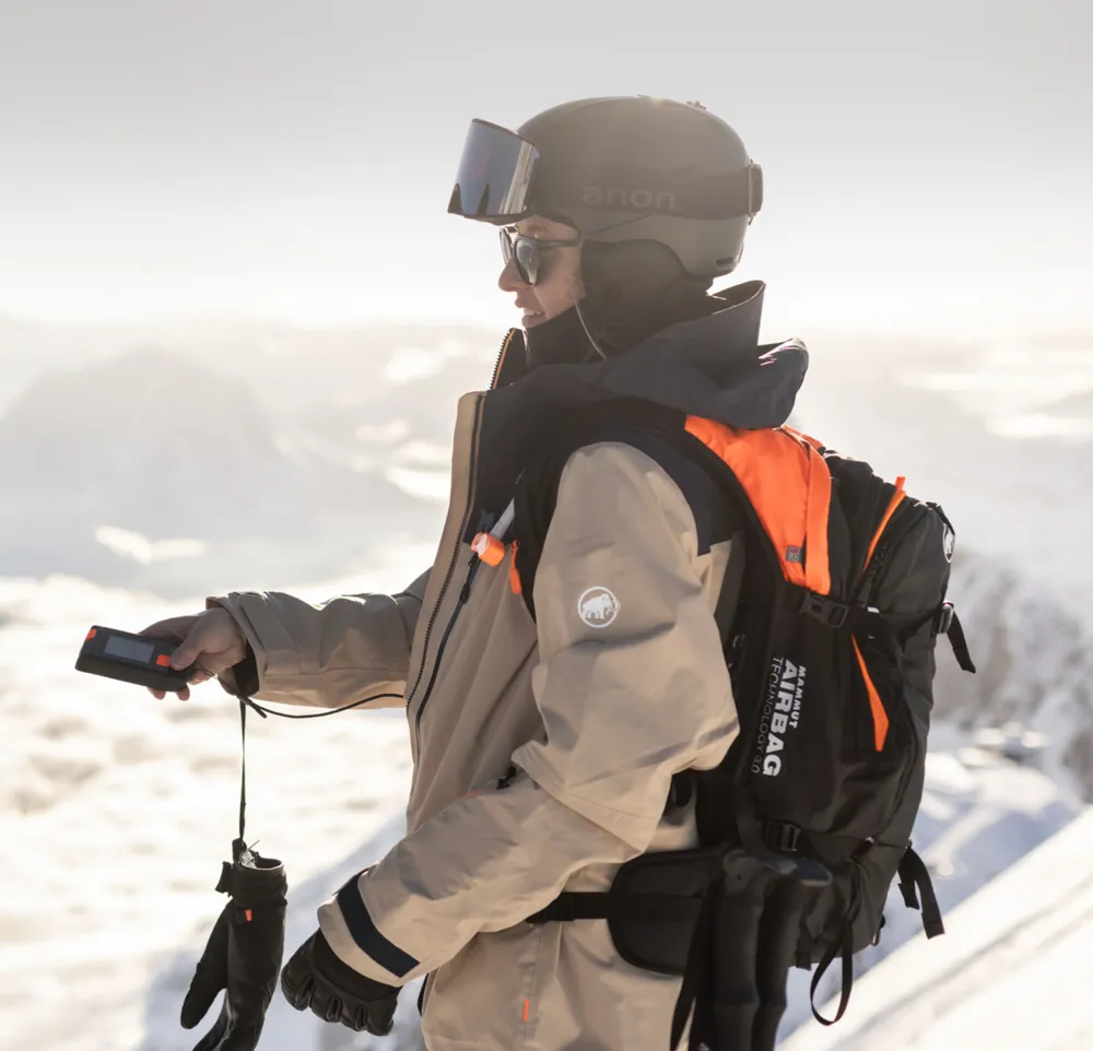 Mammut corporate sales by anthem branding