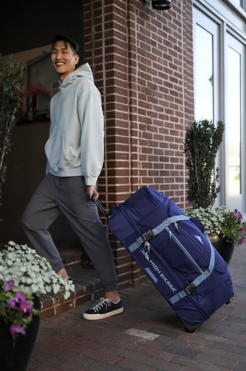 High-sierra-duffel-bags-by-anthem-branding