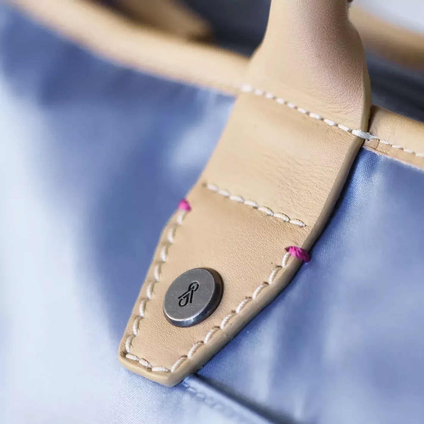 SMMT outdoor tote by anthem branding lifestyle 4